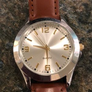Brown leather watch (Brand New)